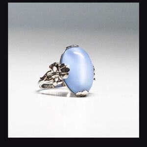 Avon Victorian Splendour Blue Moonstone RING size 7 Nickel Free Silver Tone VTG